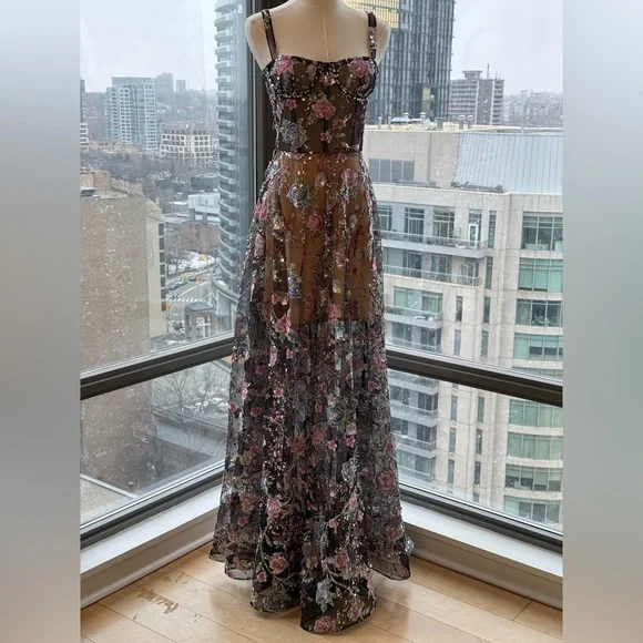🆕 BRONX & BANCO 🧿 NWOT Midnight Embroidered Floral & Pearl Gown, Sz XS US 2 - Picture 3 of 16